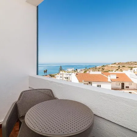 Algarve Golden Properties: Pedras Brancas Da Apartment *