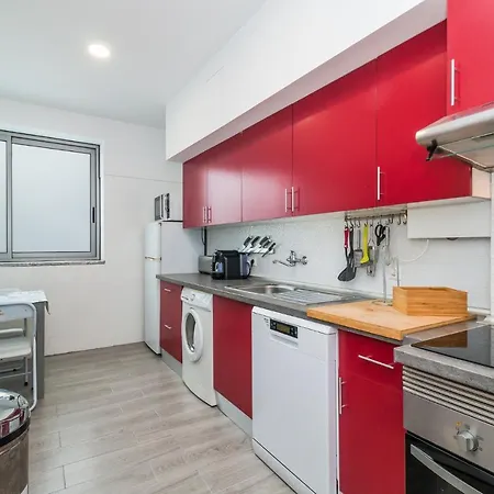 Algarve Golden Properties: Pedras Brancas Da アパート *